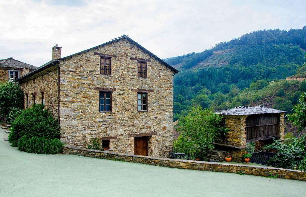 Casas Rurales Taramundi Verde Eksteriør billede